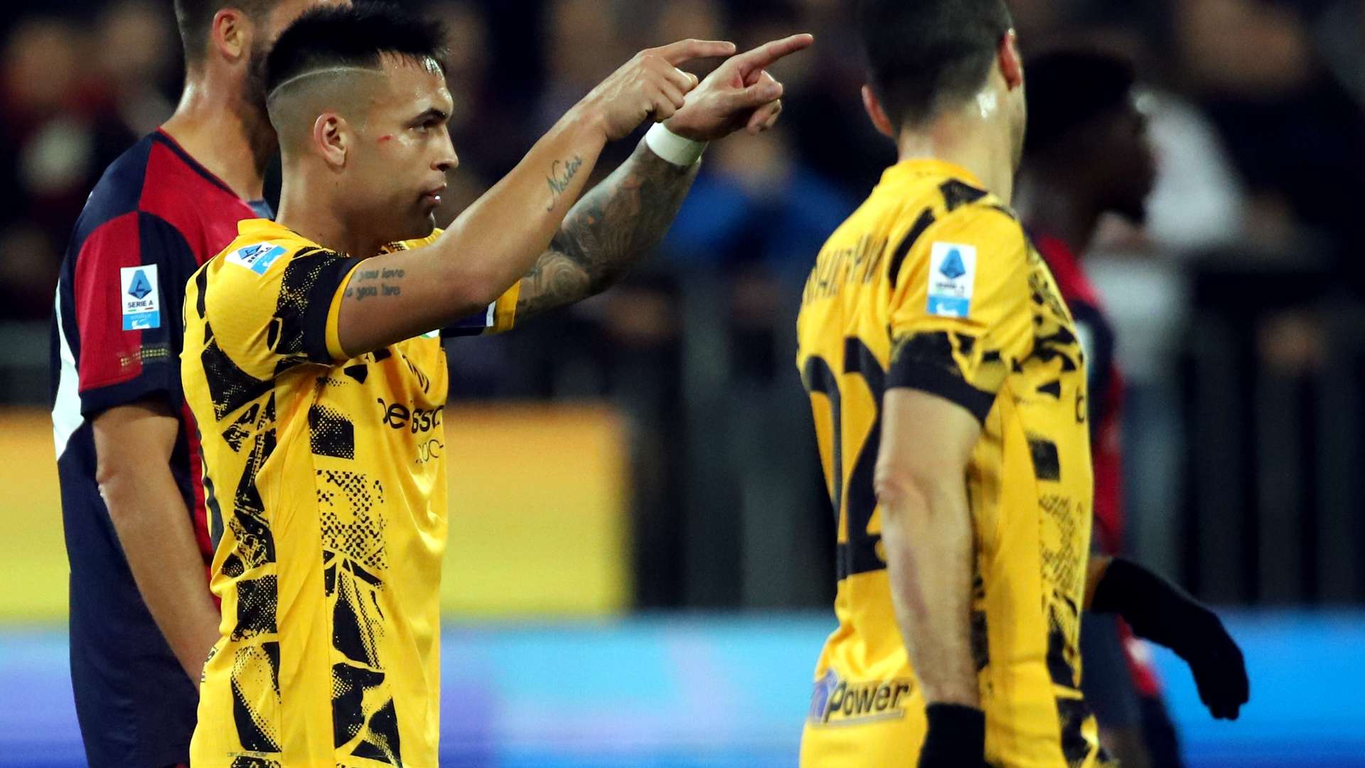 广泛的足球 广泛的足球